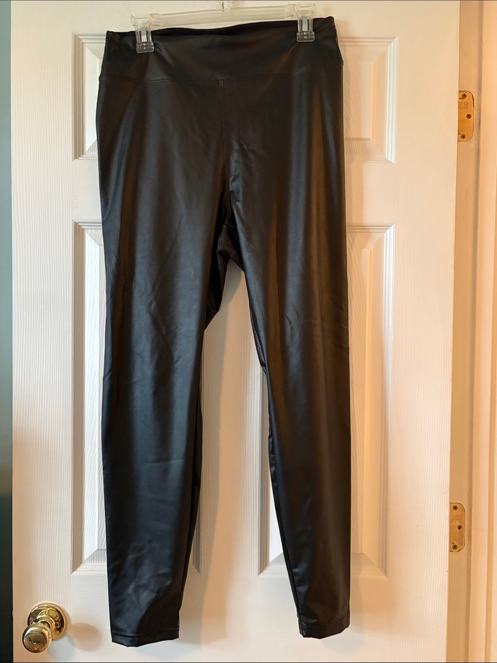 aerie Black Faux Leather-Look Leggings